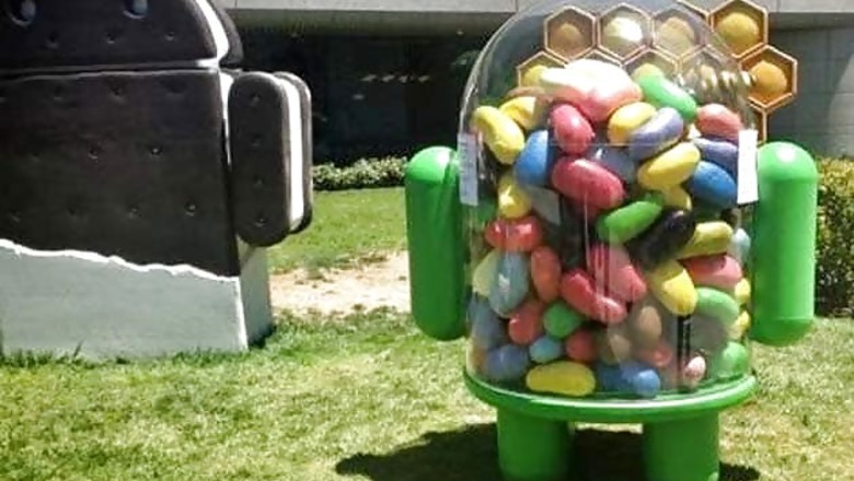 Google makes Jelly Bean official with sculpture