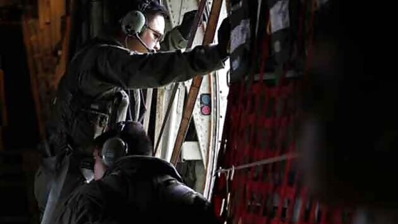 Sea bed sonar image believed to be that of missing AirAsia plane
