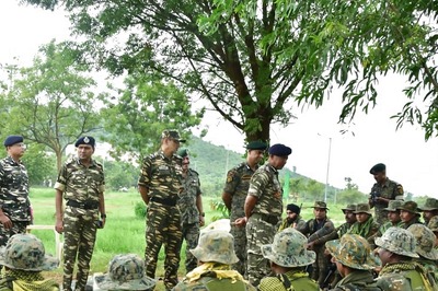 Amid Shortage of Eligible Officers for CoBRA, CRPF Increases Age Limit at Deputy Commandant Level