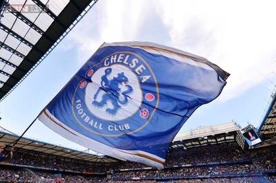 Brazil midfielder Oscar signs new deal at Chelsea