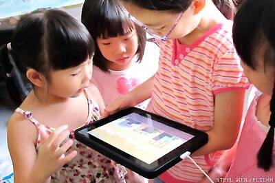 92% of children aged between 2-7 years now using mobile devices