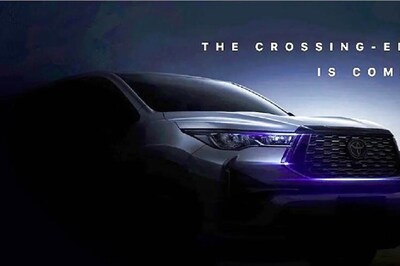 Toyota Innova Hycross India Debut on Nov 25, Price Reveal at 2023 Auto Expo in January