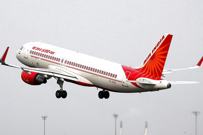 Air India Flight With 190 Onboard Suffers Hydraulic Leak Before Landing at JFK Airport