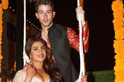 Priyanka Chopra Jonas' Mother Rubbishes Rumours After Frenzy Over Actor Dropping Surnames From Instagram Bio | Exclusive