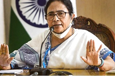 BJP Like Vulture, Waiting for Someone to Die to Feed on Carcass, Says Mamata, Saffron Camp Hits Back