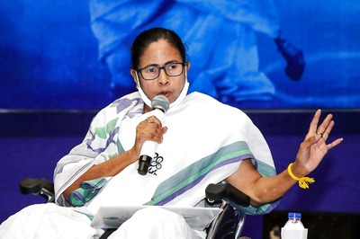 Court Allows Mamata Banerjee to File Affidavit in Narada Case vs CBI, Slaps Rs 5,000 Fine