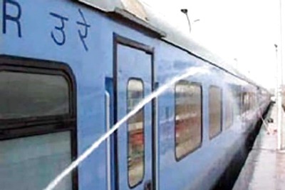 Over a Dozen Injured in Bhopal-Ujjain Passenger Train Explosion