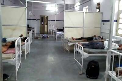 8 Migrant Workers Killed, 54 Injured as Truck Collides With Bus in MP