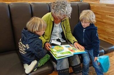 How to Create a Pop Up Library