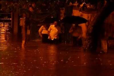 Mumbai local train services hit by heavy rains, thousands of commuters stranded