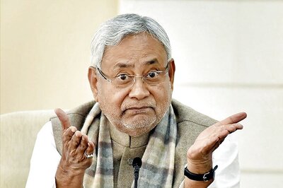 'Even I Don't Know When My Mother Was Born': Nitish Calls for Omission of 'Contentious Clauses' from NPR Forms