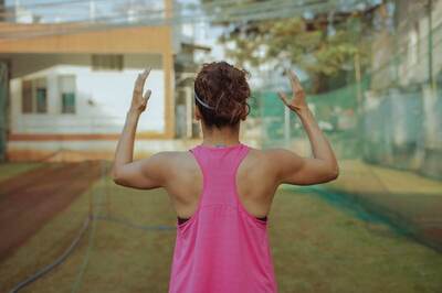 Taapsee Pannu Trains in Open Ground Amidst Lockdown