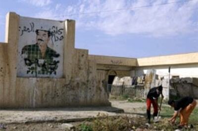 The rise and fall of a dictator