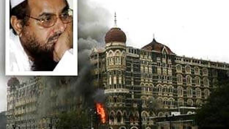 26/11 mastermind Saeed free to talk in Pak