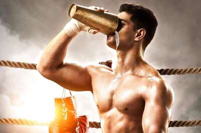 Salman Khan Unveils First Look of Sooraj Pancholi's Hawa Singh, a Film on Legendary Boxer
