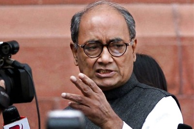 Digvijaya Singh Calls PM Modi a Warmonger