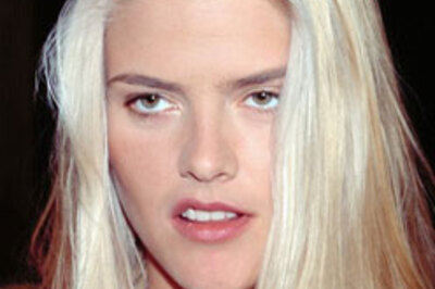 Nicole Smith gets part of hubby's fortune