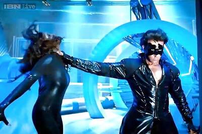 Watch 'Krrish 3' with Krrish; Hrithik to visit theatres to watch his latest