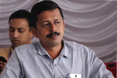 Kerala Govt Backs Award-winning Author Who Withdrew Novel After Threats From Hindutva Outfits