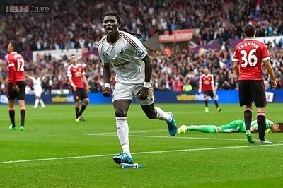 EPL: Swansea come from behind to beat Manchester United 2-1