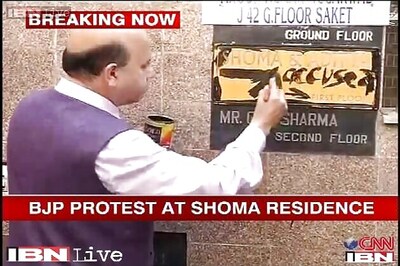 FIR registered against Jolly for vandalising Shoma's residence