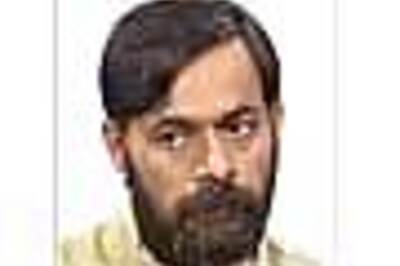  Chat Now: With Yogendra Yadav on Karnataka poll