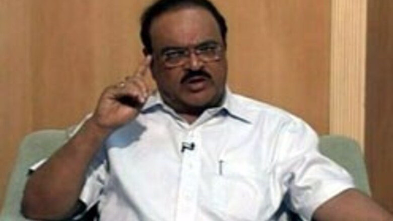 Cop retracts claim against Bhujbal