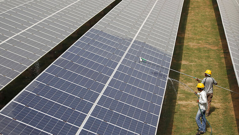 U.S. Solar Installations Rise Despite Drop in Residential Market