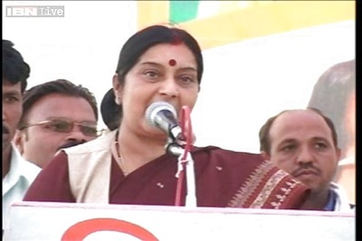 Sushma Swaraj's religious attire violates model code: Congress
