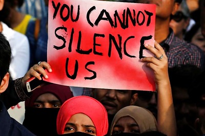 Two Women Accuse Goa Priest of Trying to Kiss Them, Temple Trust Says 'No Dependable Evidence Found'