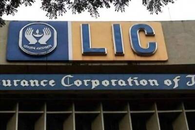 LIC Pays Rs 2,611 Crore Dividend to Govt for 2018-2019, Generated Surplus of over Rs 53,000 Crore