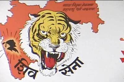 Land bill: Shiv Sena to launch awareness drive for farmers