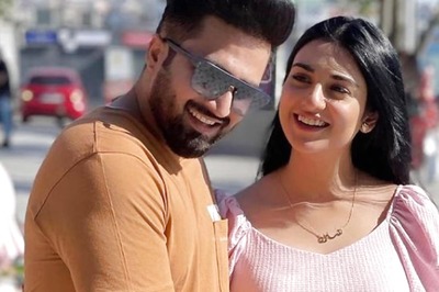 Pakistani Actress Sarah Khan Announces First Pregnancy With Adorable Instagram Post