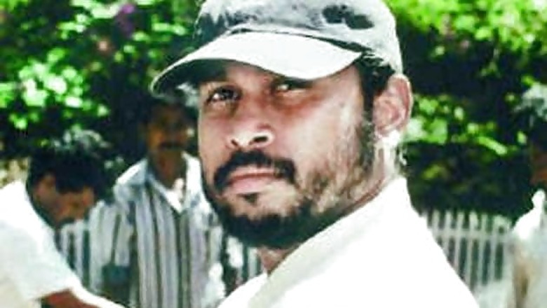 I'm not meant for 'Krrish' or 'Dabangg' kind of films: Shoojit Sircar