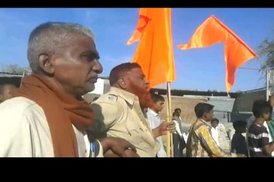 Maharashtra: Muslim cops thrashed, forced to carry saffron flag in Latur; 17 arrested