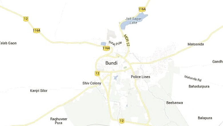 1,200 litres liquor seized, police arrest five