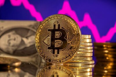 Are Long-time Investors Losing Faith in Bitcoin? Experts Explain