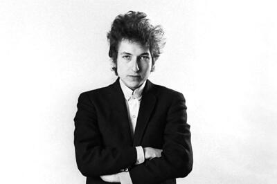 How Does It Feel? Nobel Judges Can't Reach Bob Dylan