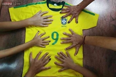 World Cup 2014: Brazilian family cross extra fingers for sixth World Cup