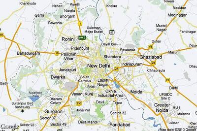 Delhi: Traffic police constable run over by speeding truck