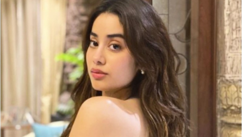 Janhvi Kapoor Buys Property Worth Rs 39 Crore in Amitabh Bachchan's Neighbourhood