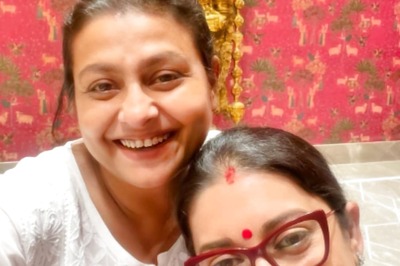 ICYMI: Kyunki Saas Bhi Kabhi Bahu Thi Co-Stars Smriti Irani And Jaya Bhattacharya Reunite On Dussehra