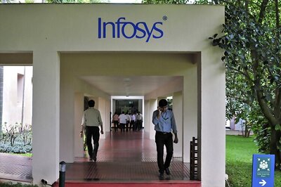 TCS, Infosys say they are fully compliant with visa rules