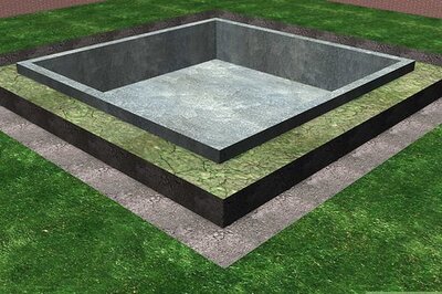 How to Install a Drainage System Around the Foundation of a House