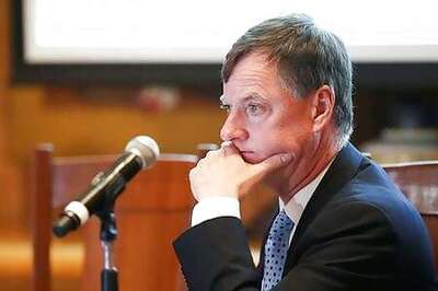 Fed's Evans Calls For More Fiscal Aid, Signals Further Monetary Easing