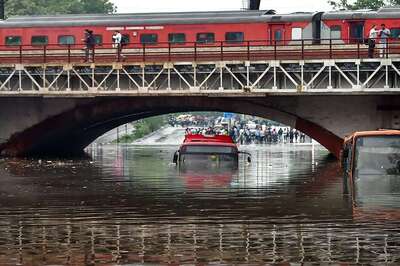 Delhi Traffic Crawls as Vehicles Float On Waterlogged Roads, Metro’s Magenta Line Adds to Woes