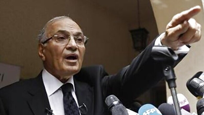 Egypt's two contenders for president vie for votes