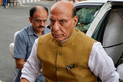 Nari Shakti Vandan Adhiniyam Gift to ISRO Women Scientists; Foreign Invaders Halted India's Scientific Progress: Rajnath