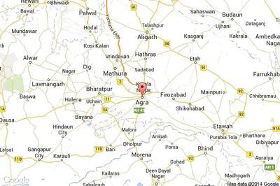 Body of a man found in abandoned truck in Agra