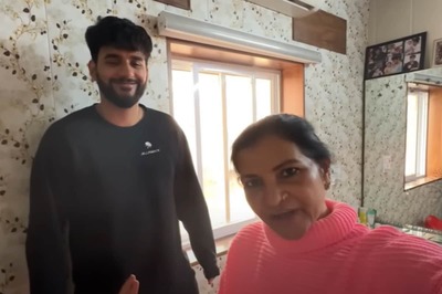 Bigg Boss OTT 2’s Abhishek Malhan Undergoes Eye Surgery; Mother Shares Health Update